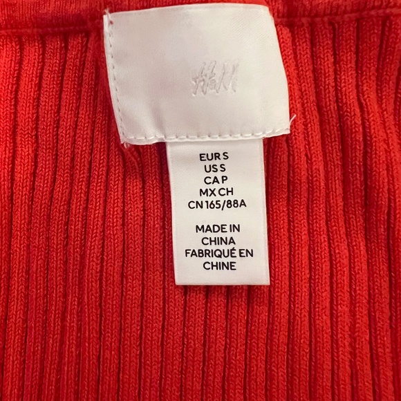 Sweater - Picture 3 of 3